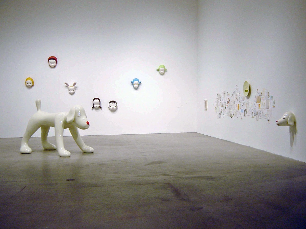 「Yoshitomo Nara: Nothing Ever Happens」（ペンシルベニア大学現代美術研究所）　展示風景