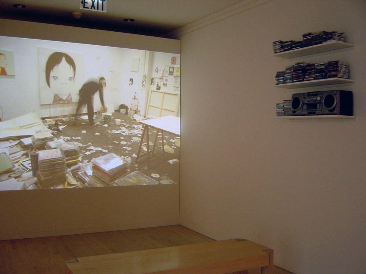 「Yoshitomo Nara: Nothing Ever Happens」（サンノゼ美術館）　展示風景