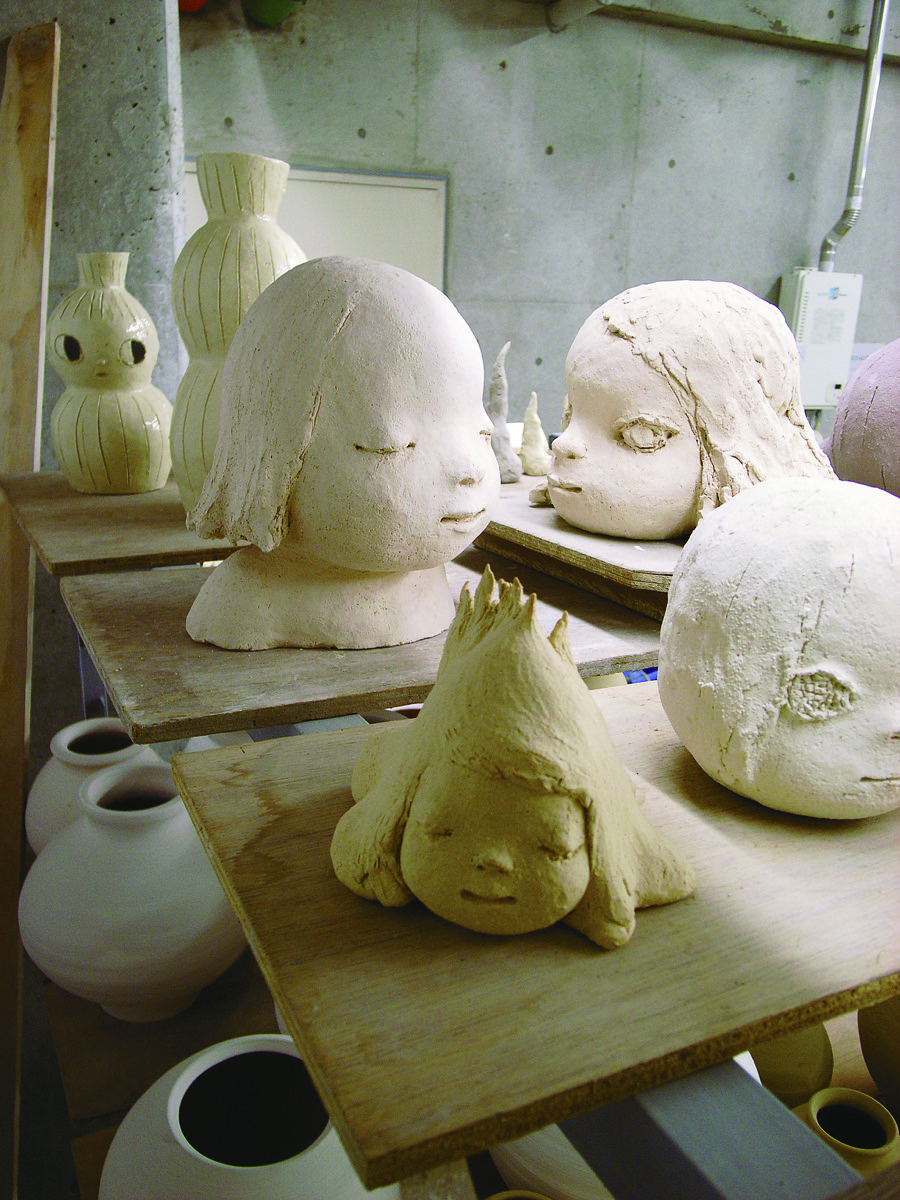 滋賀県立陶芸の森でセラミック作品を制作