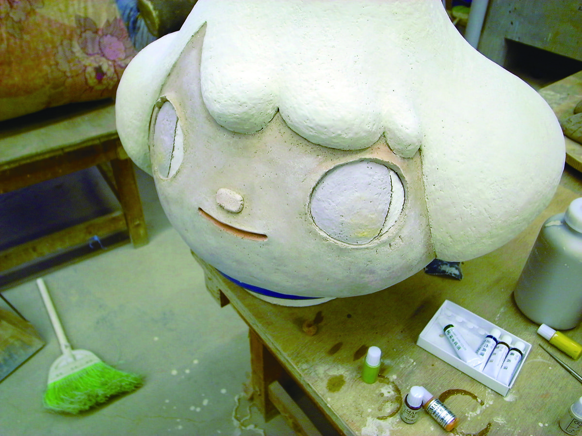 滋賀県立陶芸の森でセラミック作品を制作
