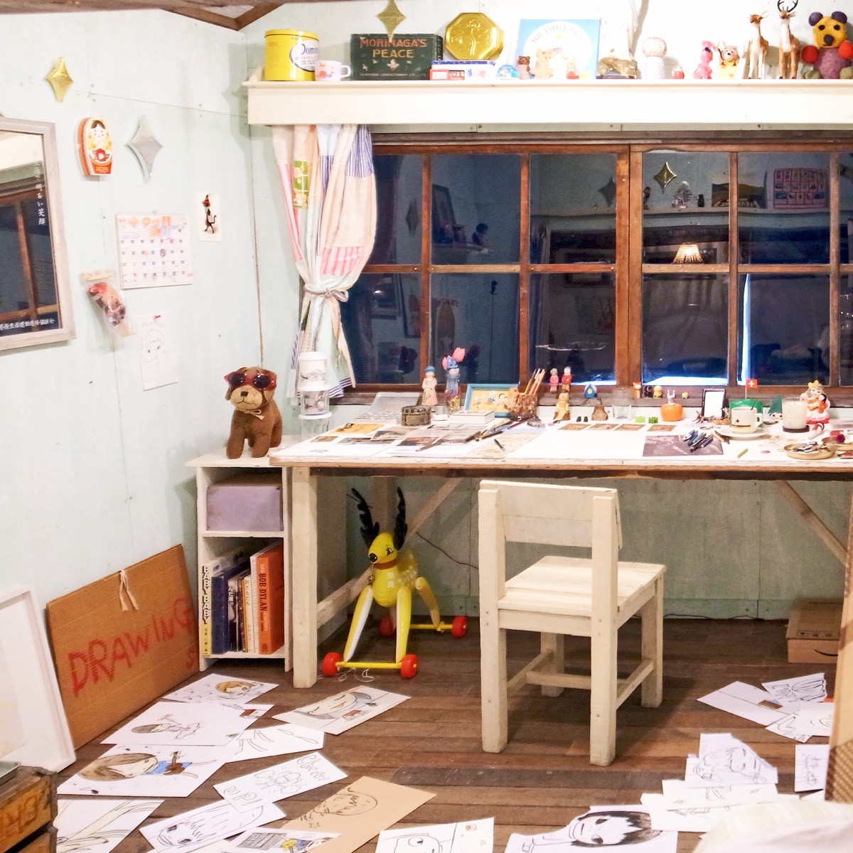 「青い森の ちいさな ちいさな おうち」（十和田市現代美術館）　展示風景