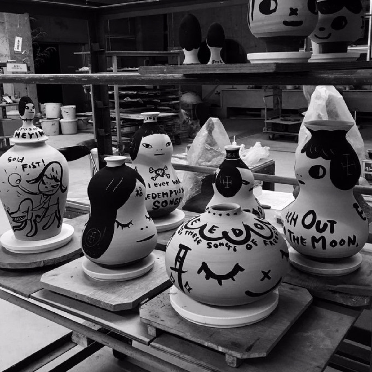 制作中のセラミック作品