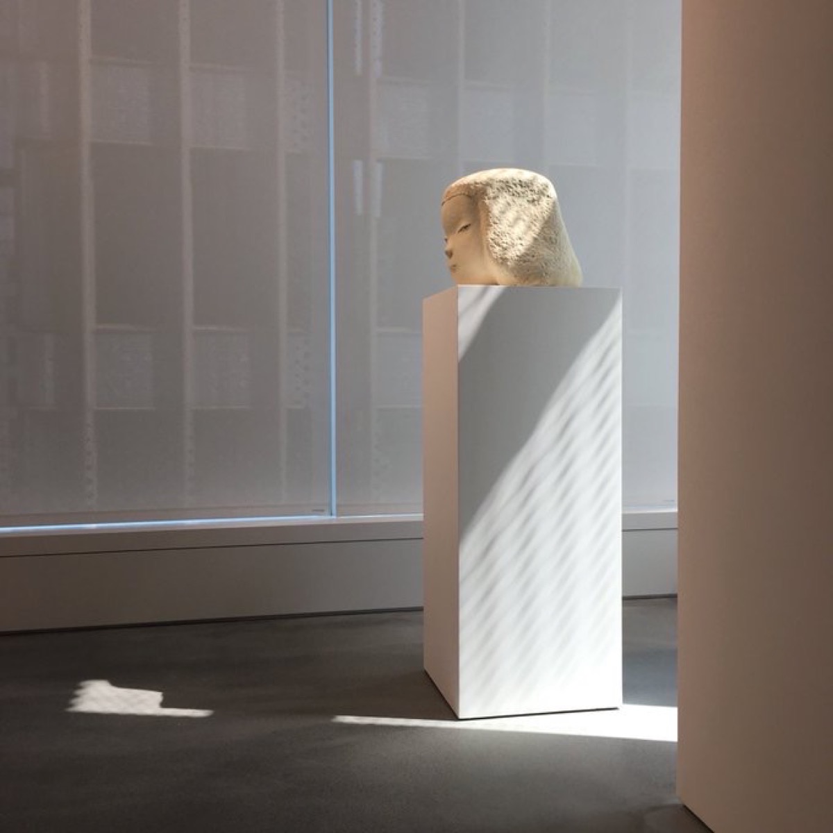 「Ceramic Works and...」ペース・ギャラリー・香港　設営の様子